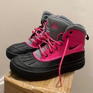 Nike Girls Snow Boots
